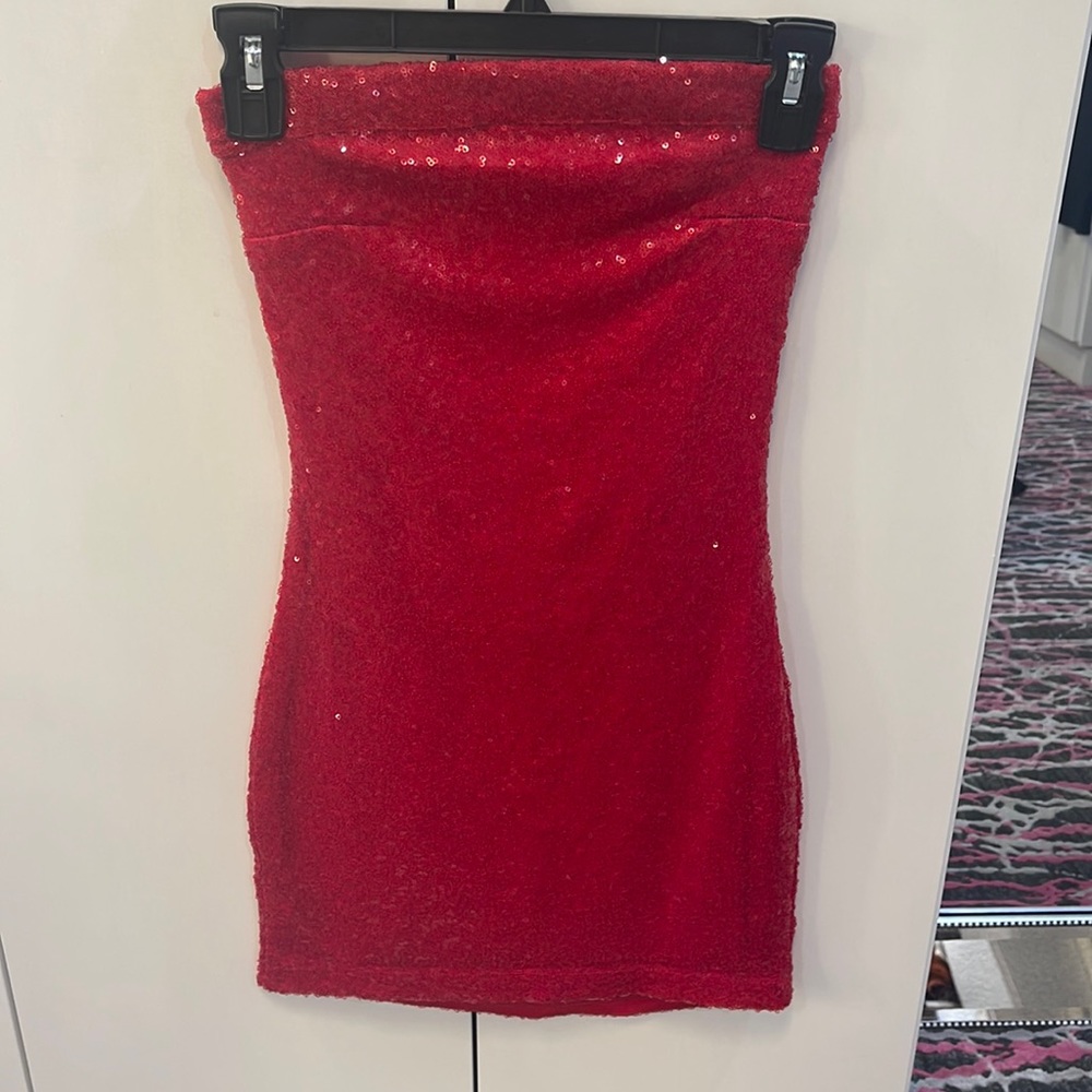 Red sequin dress size small. Super cute size small